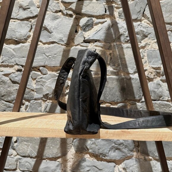 Yohji Yamamoto Black Crinkled Leather Crossbody Bag - Picture 5 of 14